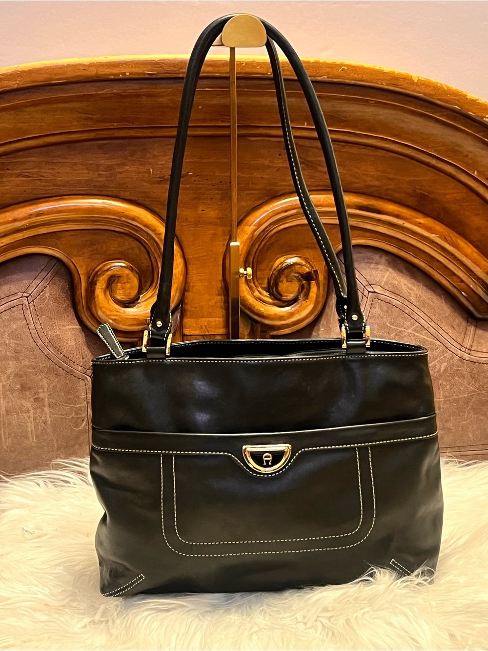 Etienne Aigner Black Leather Shoulder Bag with Gold Hardware